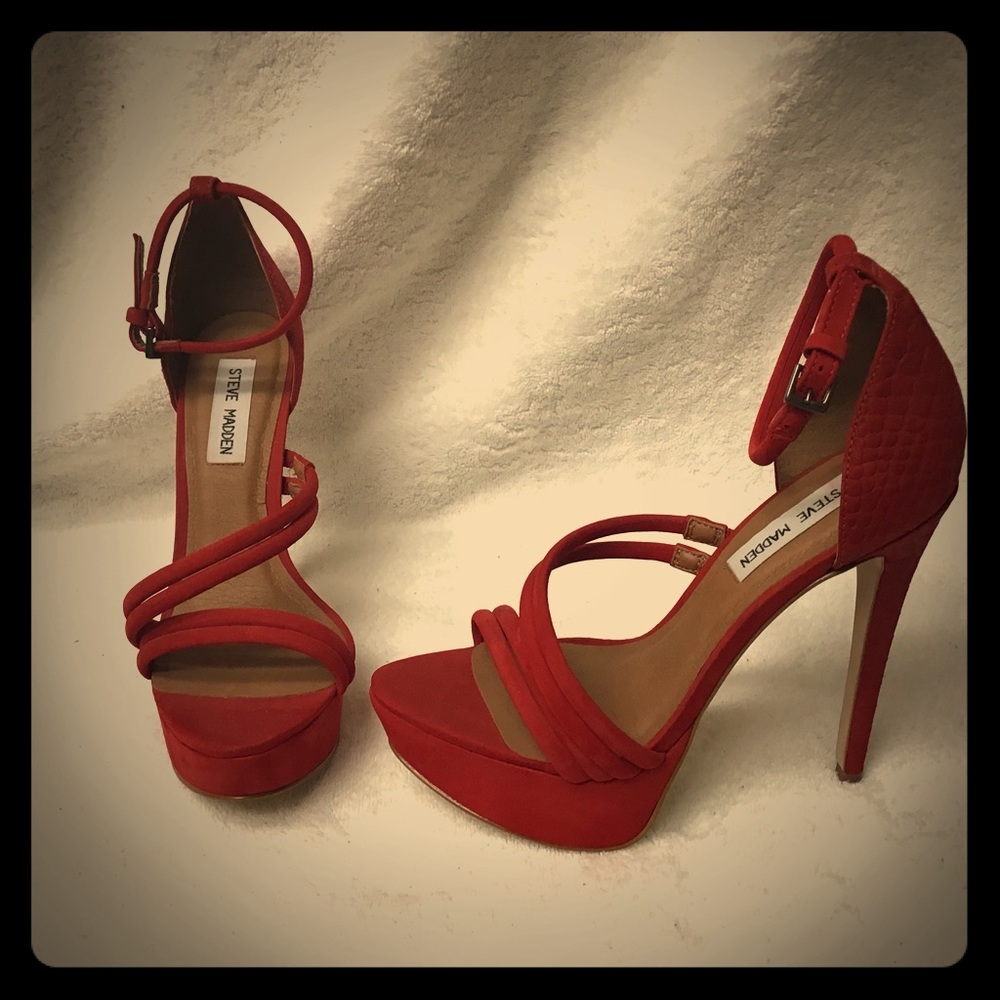 Steve Madden, Rosalia red velvet platform heels